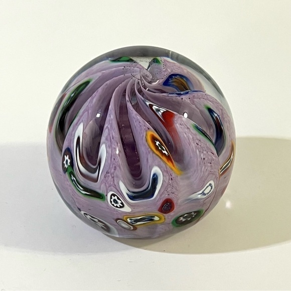 Wheaton Village glass art paperweight signed by WH - Picture 1 of 10